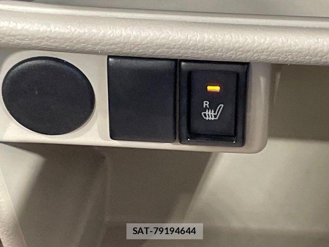Suzuki LAPIN 2018-10 7019993-4