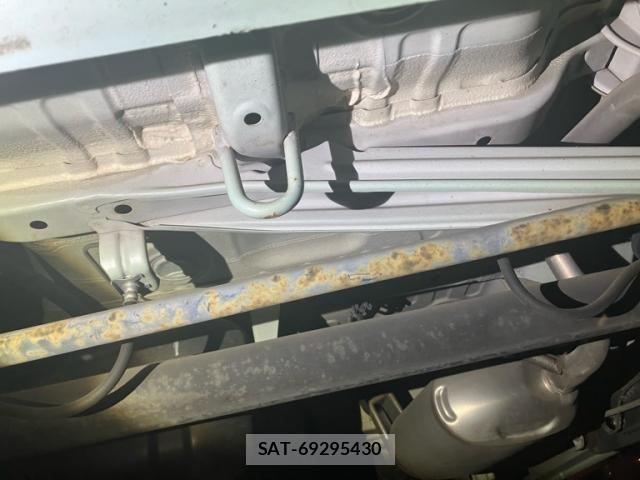 Suzuki LAPIN 2009-01 7214543-6