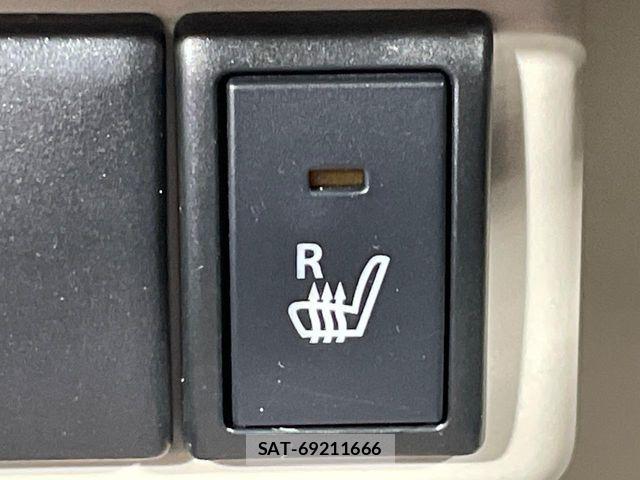 Suzuki LAPIN 2016-02 7214577-6