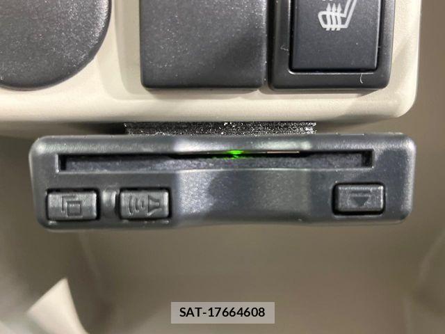Suzuki LAPIN 2017-01 7249772-5