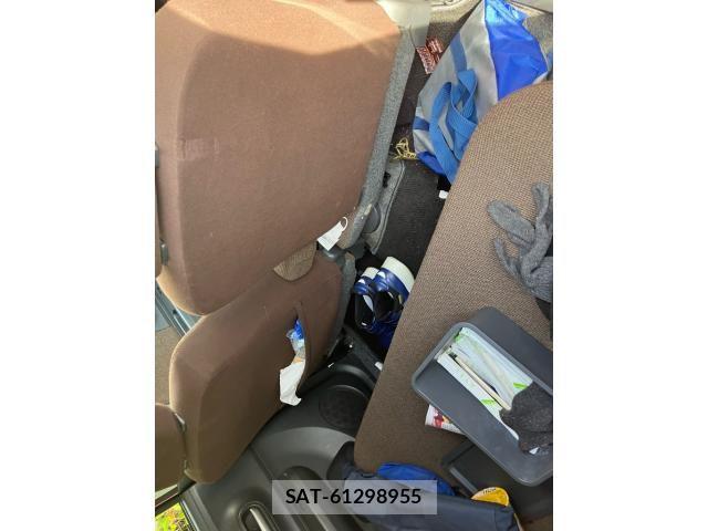Suzuki LAPIN 2009-04 7249778-17