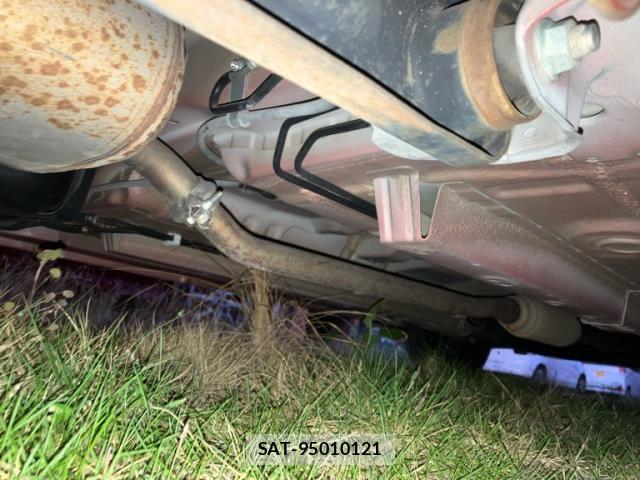 Suzuki LAPIN 2011-08 7271479-8
