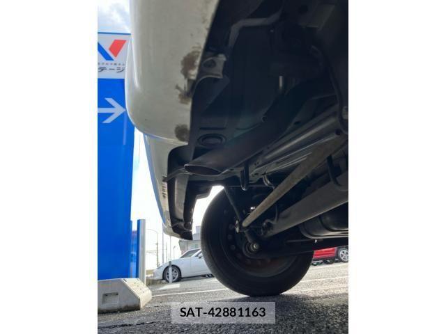 Suzuki LAPIN 2011-08 7356747-11