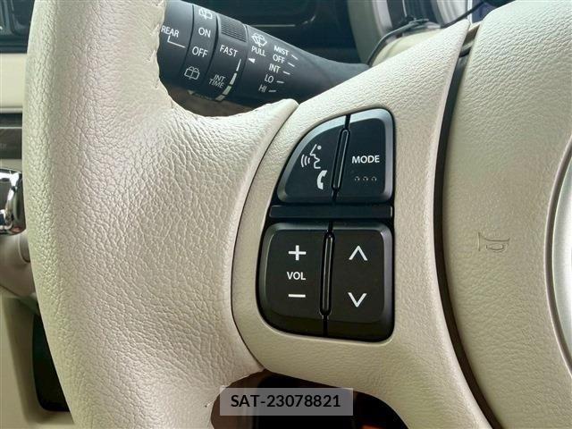 Suzuki LAPIN 2022-04 7452768-10