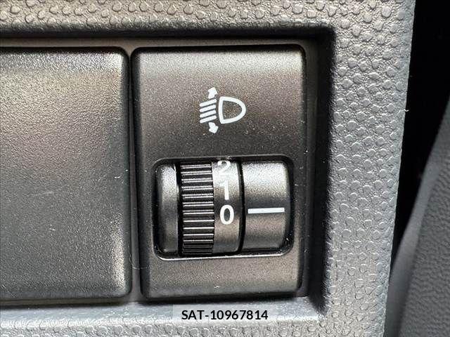 Suzuki LAPIN 2012-11 7499447-26