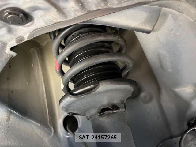 Suzuki LAPIN 2021-11 7614848-19