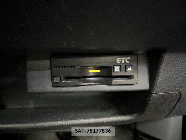 Suzuki LAPIN 2010-12 7720483-15