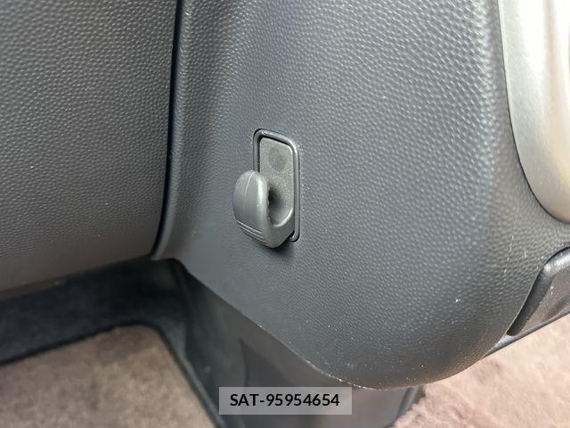 Suzuki LAPIN 2010-01 7720482-28
