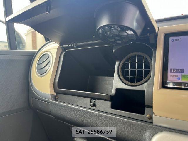 Suzuki LAPIN 2011-06 7875212-16