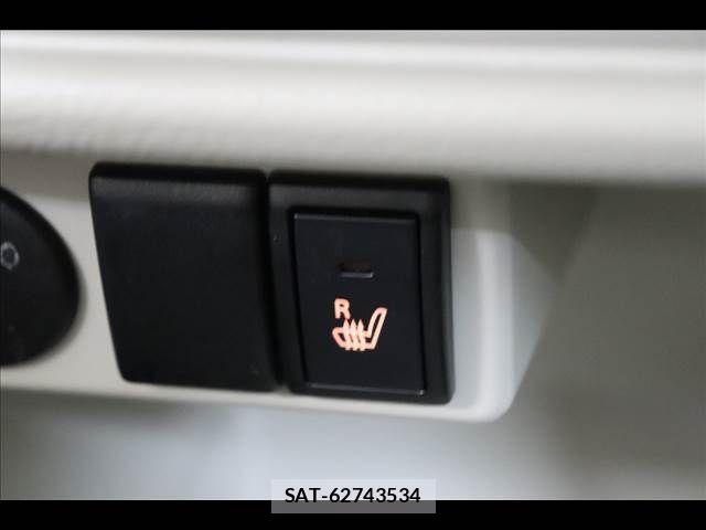 Suzuki LAPIN 2021-03 7875207-2