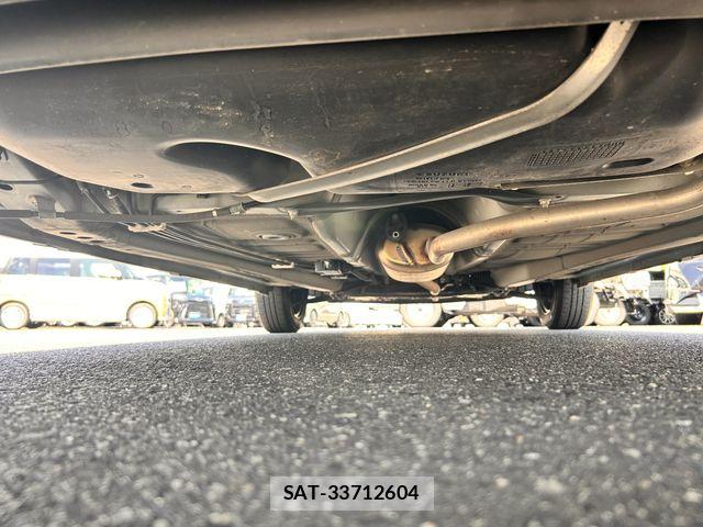 Suzuki LAPIN 2018-06 7875210-27