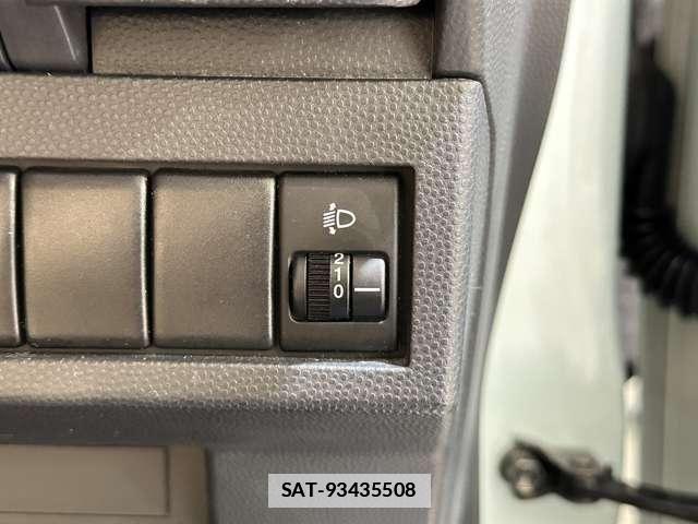 Suzuki LAPIN 2011-10 7960447-11