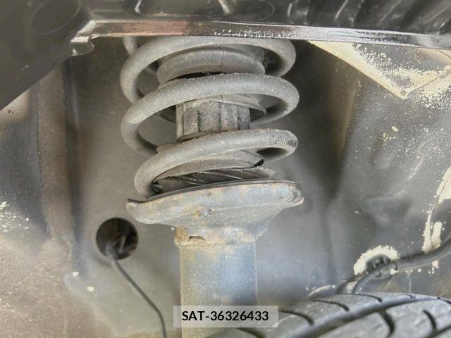 Suzuki LAPIN 2015-06 8034337-19