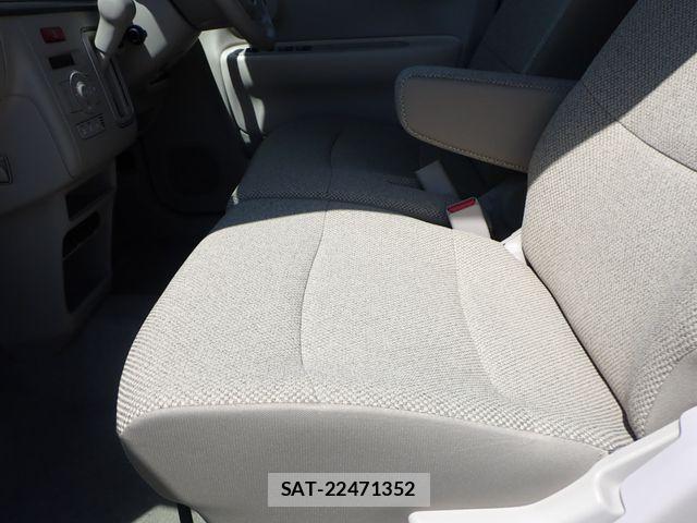 Suzuki LAPIN 2025-06 8072759-23