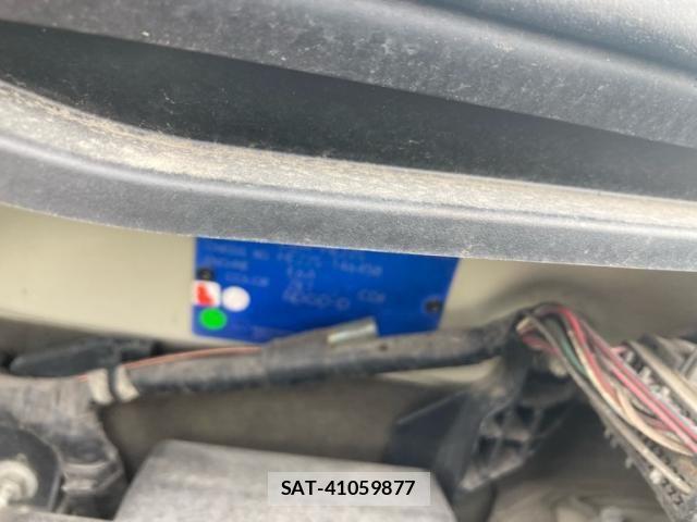 Suzuki LAPIN 2010-01 8072764-16
