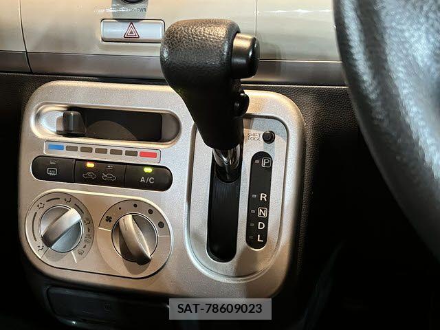 Suzuki LAPIN 2013-04 8072763-19