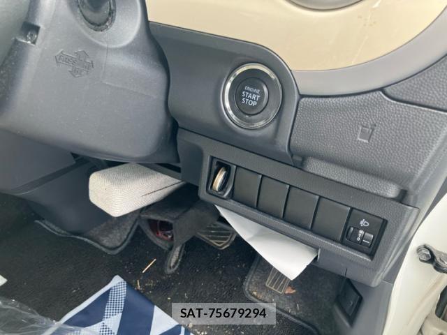 Suzuki LAPIN 2010-06 8097913-15
