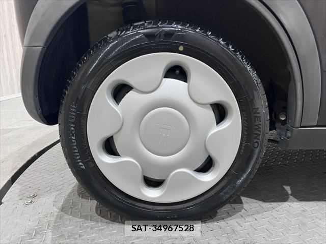 Suzuki LAPIN 2020-02 8128812-24