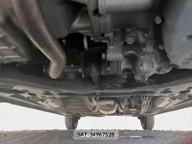 Suzuki LAPIN 2020-02 8128812-28