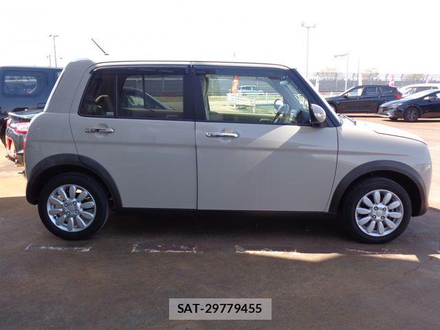 Suzuki LAPIN 2021-06 8128810-1