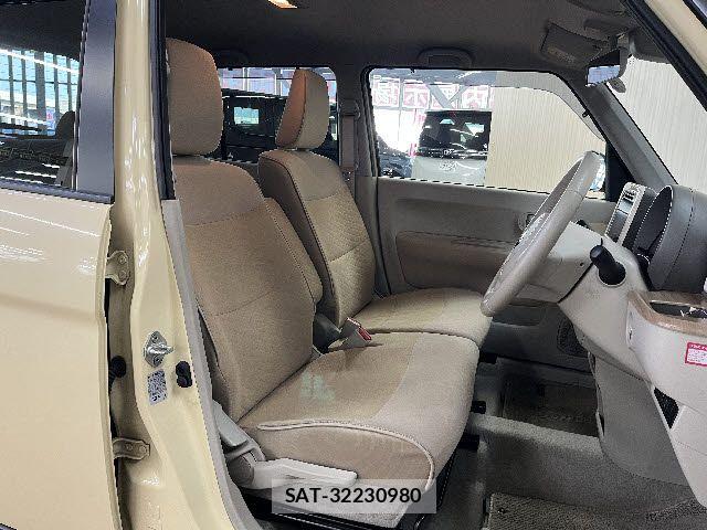 Suzuki LAPIN 2017-03 8206215-3
