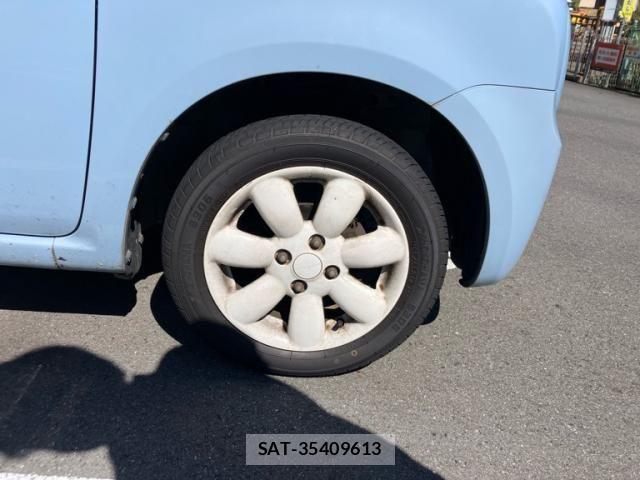 Suzuki LAPIN 2011-10 8244565-11