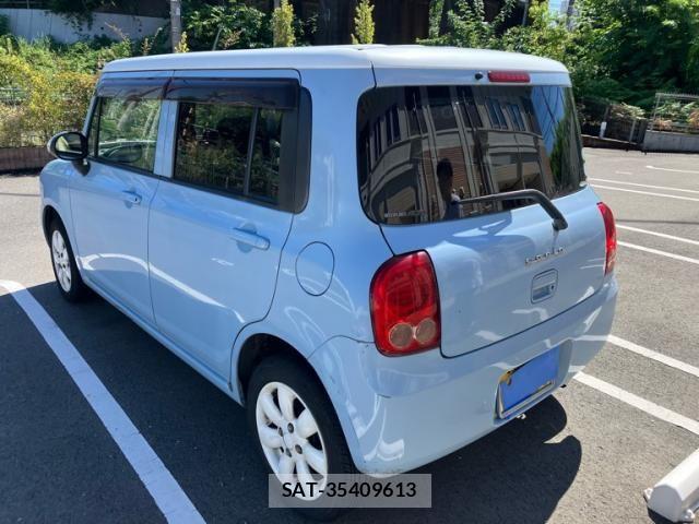 Suzuki LAPIN 2011-10 8244565-5