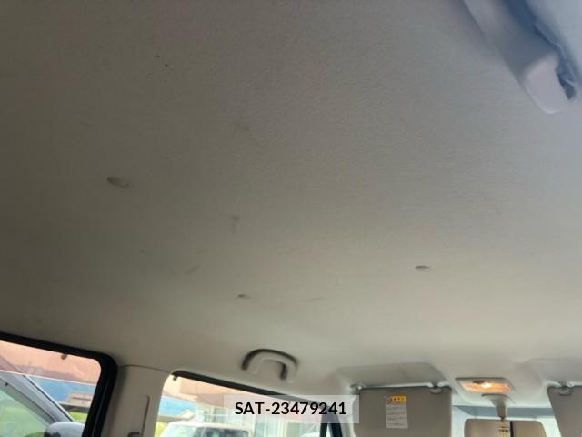Suzuki LAPIN 2010-02 8244566-22