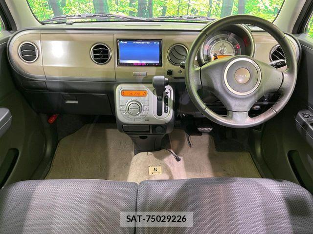 Suzuki LAPIN 2012-01 8334747-1