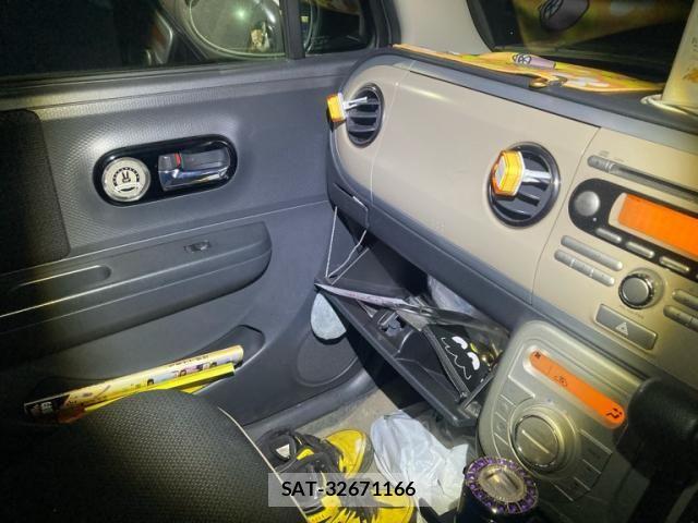 Suzuki LAPIN 2012-01 8334753-6