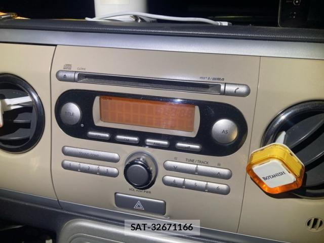 Suzuki LAPIN 2012-01 8334753-8