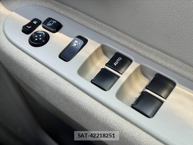 Suzuki LAPIN 2016-02 8334472-27