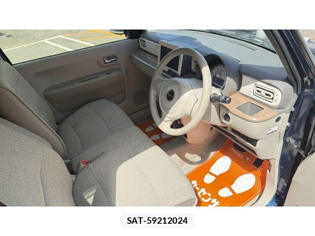 Suzuki LAPIN 2019-08 8353887-2