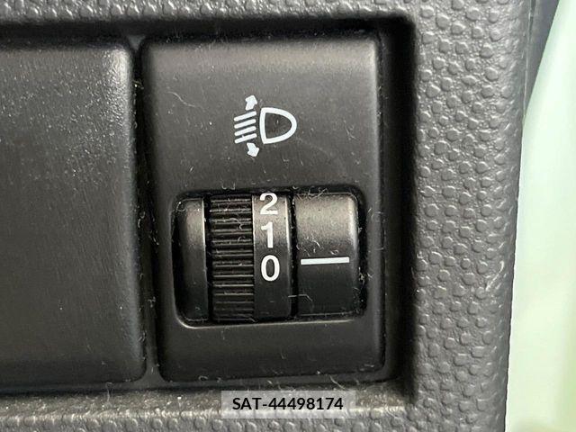 Suzuki LAPIN 2009-09 8364669-6