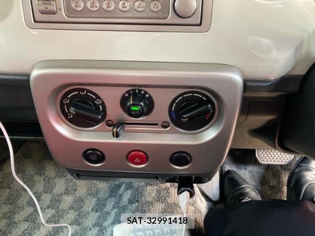 Suzuki LAPIN 2003-10 8364671-17