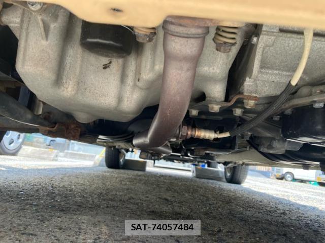 Suzuki LAPIN 2010-05 8364673-21