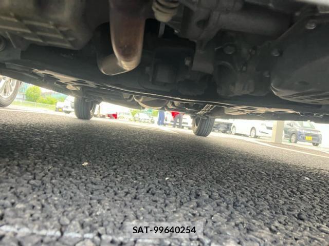 Suzuki LAPIN 2019-09 8364654-4