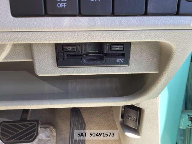 Suzuki LAPIN 2021-01 8364645-7