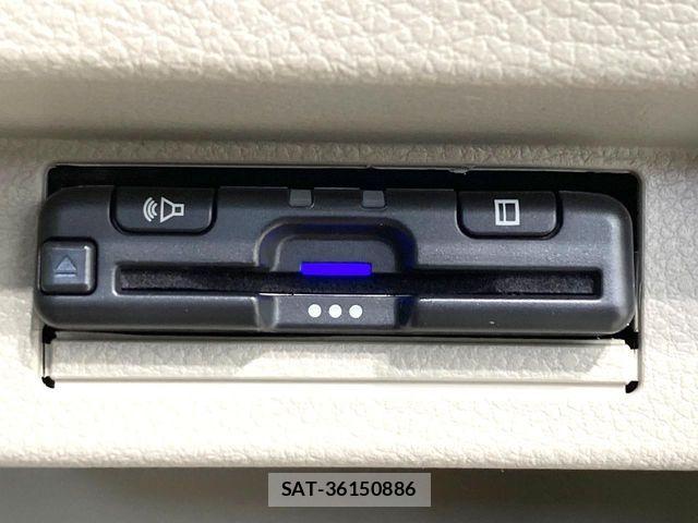 Suzuki LAPIN 2018-11 8523456-4