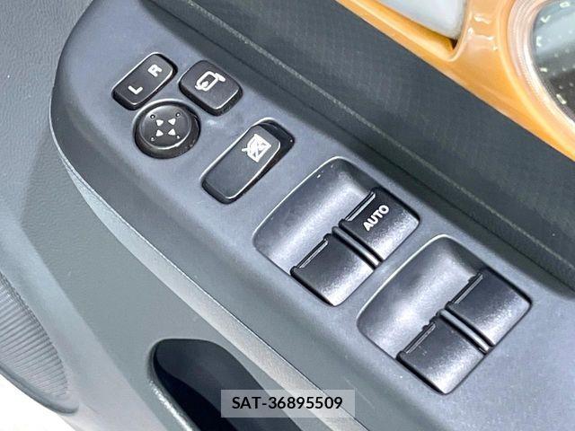 Suzuki LAPIN 2011-10 8523459-5