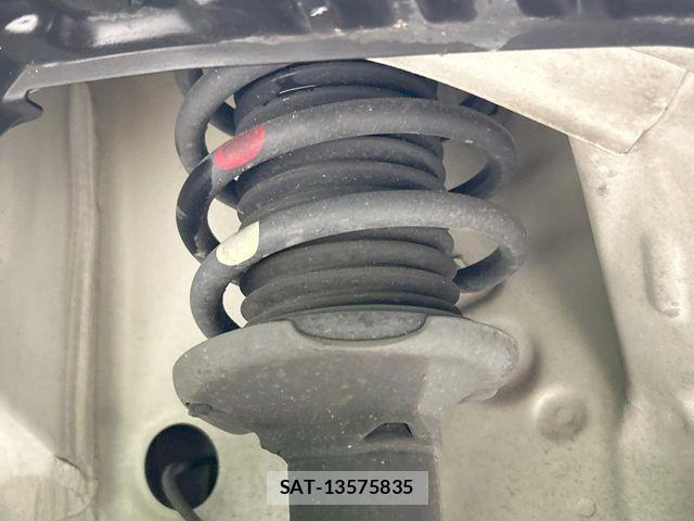 Suzuki LAPIN 2021-04 8523443-19