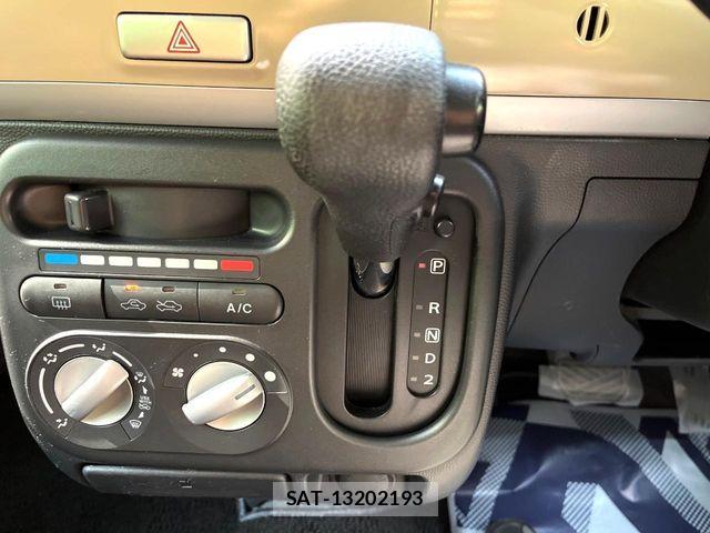 Suzuki LAPIN 2013-09 8657942-5