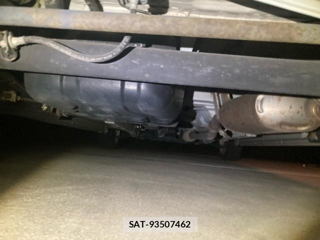 Suzuki LAPIN 2012-02 8657944-5