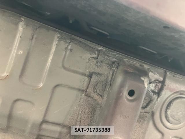 Suzuki LAPIN 2012-12 8657943-13