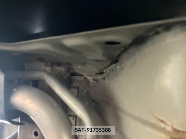 Suzuki LAPIN 2012-12 8657943-14