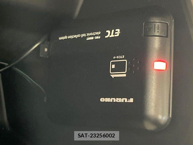 Suzuki LAPIN 2021-11 8740318-6