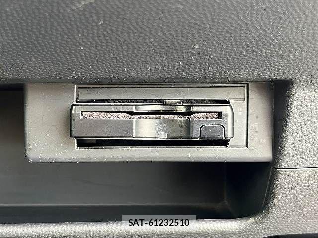 Suzuki LAPIN 2011-01 8740328-16
