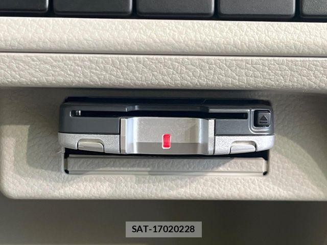 Suzuki LAPIN 2015-09 8795215-3