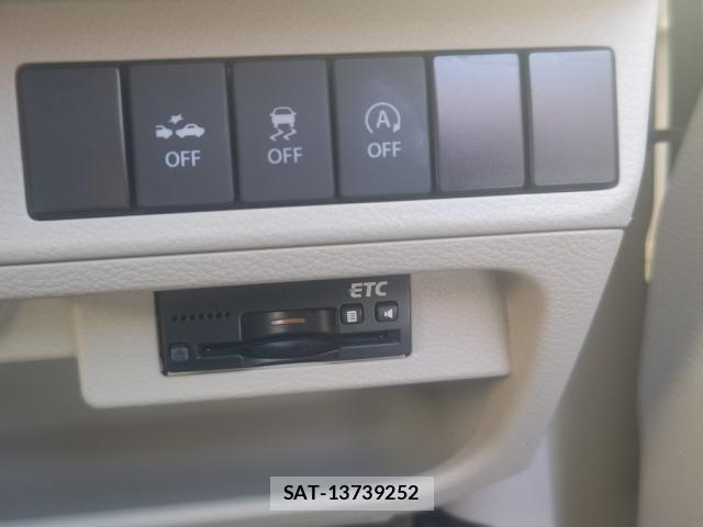 Suzuki LAPIN 2017-03 8848160-5