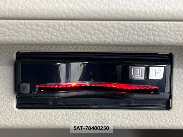 Suzuki LAPIN 2022-07 8878610-6